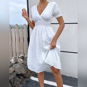 Women puffy sleeves white dress